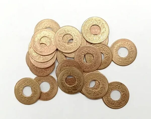 Copper Coins or Taanbe ke Sikke - Image 2