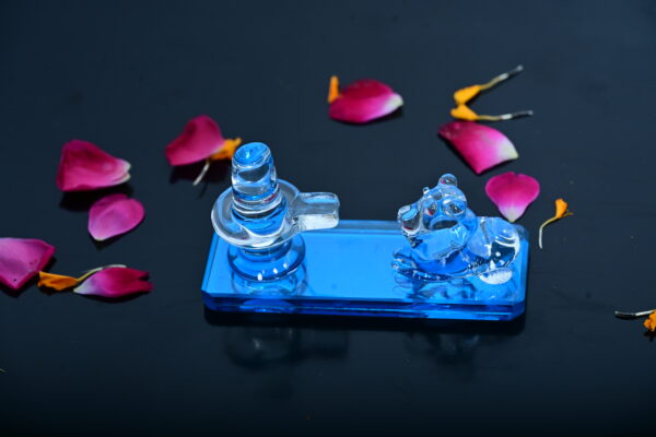 Glass-Shivling-and-Nandi-statue