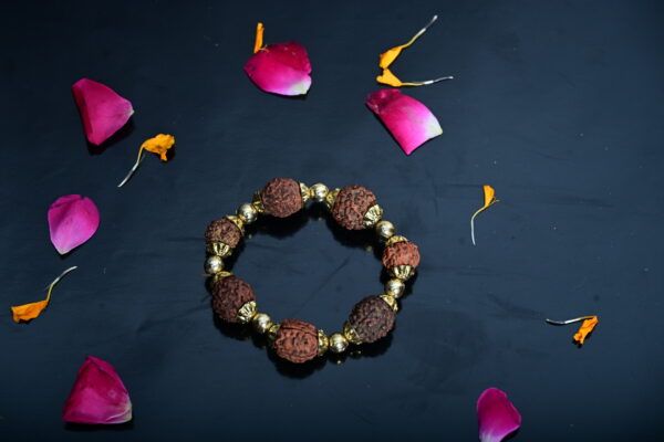 Rudraksh-bracelet-Gold-Plated