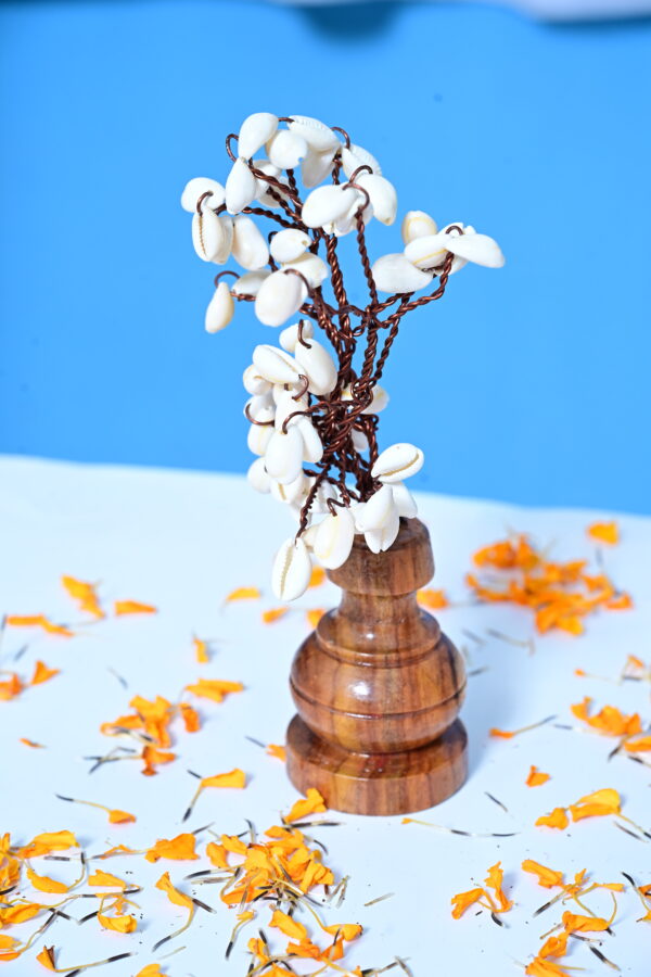 Tree of White Kaudi - Image 2