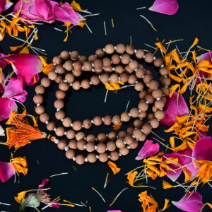 White-Chandan-Pujan-maala