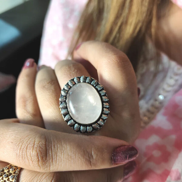 Rose Quartz Rings Oval - Image 2